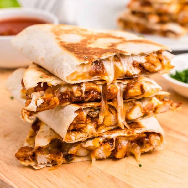 Chicken Quesadilla w/ chips